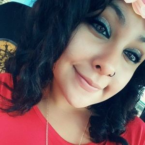 Meet your Posher, Halie